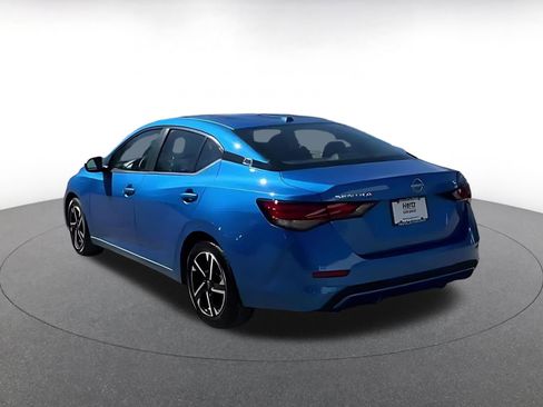 Used 2025 Nissan Sentra SV image 11