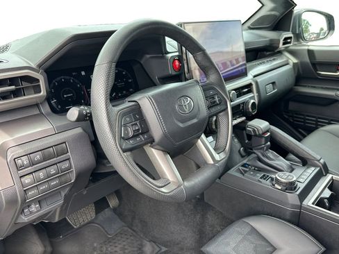 Used 2024 Toyota Tacoma TRD Off-Road w/ TRD Off Road Premium Package AWD/4WD image 13