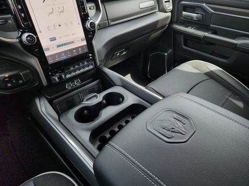 New 2026 RAM 2500 Laramie w/ Night Edition AWD/4WD image 30