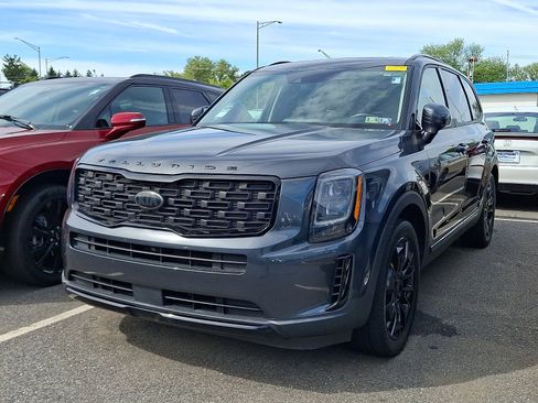 Used 2021 Kia Telluride EX w/ EX Premium Package AWD/4WD image 3