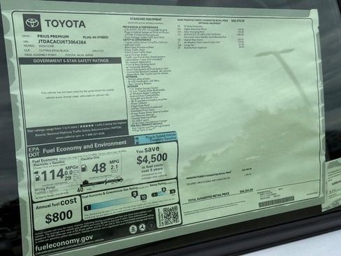 New 2026 Toyota Prius Plug-In Hybrid FWD image 19