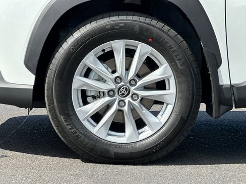 New 2026 Toyota Corolla Cross LE image 23