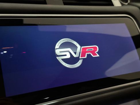 Used 2018 Land Rover Range Rover Sport SVR image 40