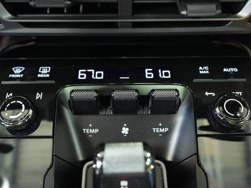 Certified 2023 Porsche 911 Turbo image 22