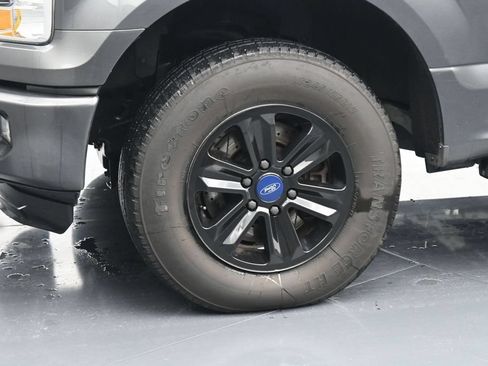 Used 2016 Ford F150 XL w/ Equipment Group 101A Mid AWD/4WD image 12