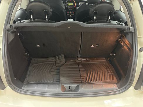 Used 2017 MINI Cooper S w/ Premium Package image 36