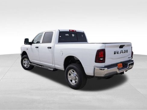 New 2026 RAM 2500 Tradesman AWD/4WD image 5