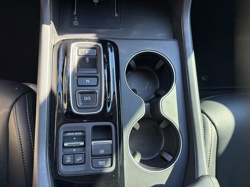 Certified 2025 Honda Pilot EX-L image 25