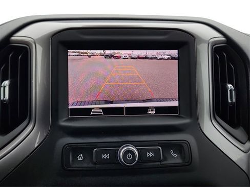 Used 2024 Chevrolet Silverado 2500 W/T image 32