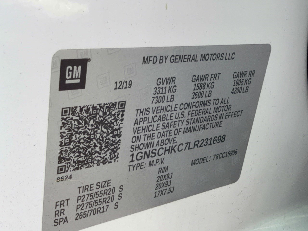 Used 2020 Chevrolet Suburban LT w/ Luxury Package RWD image 32