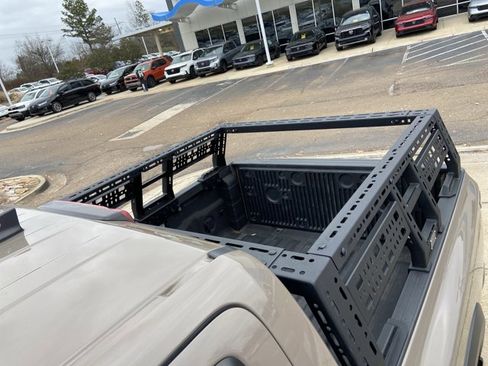 Used 2023 Nissan Frontier PRO-4X w/ Pro Convenience Package image 59