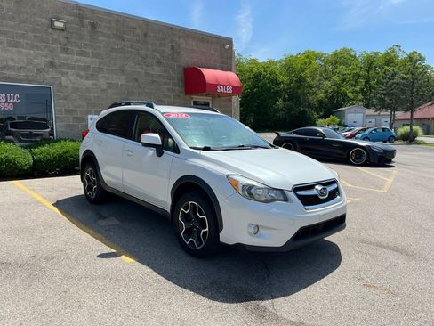 Used 2014 Subaru Crosstrek 2.0i Limited w/ Popular Package #1 AWD/4WD image 3