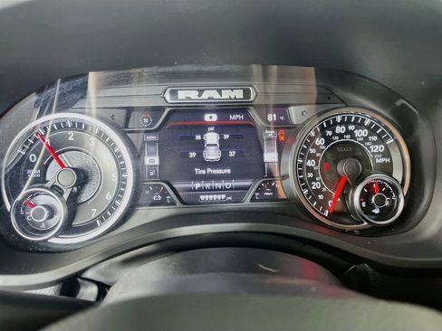 Used 2022 RAM 1500 Big Horn AWD/4WD image 18