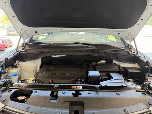 Used 2017 Hyundai Santa Fe Sport AWD/4WD image 29