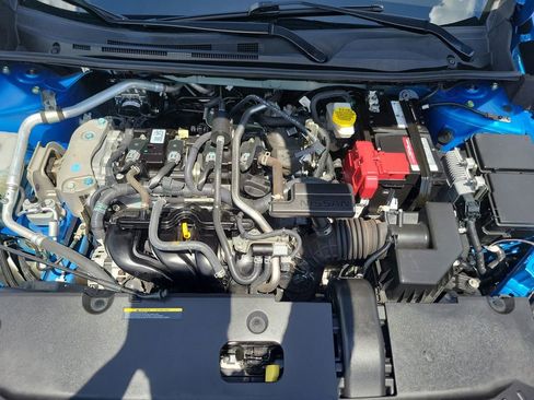 Certified 2024 Nissan Sentra SR FWD image 33
