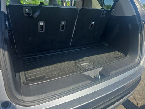 Used 2023 Honda Pilot EX-L image 12