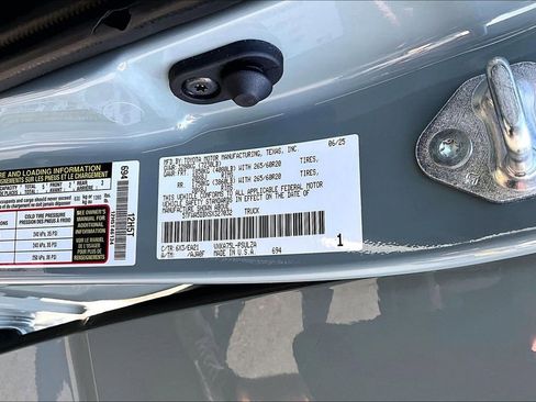 Used 2025 Toyota Tundra Limited image 16