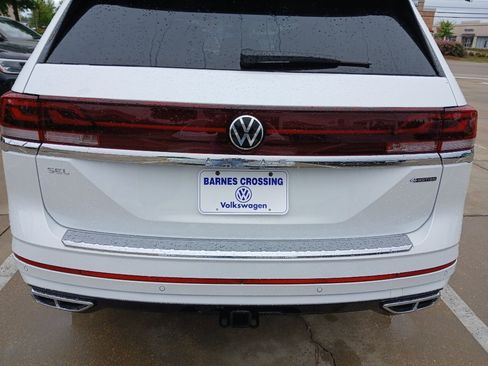 New 2026 Volkswagen Atlas SEL Premium R-Line AWD/4WD image 10