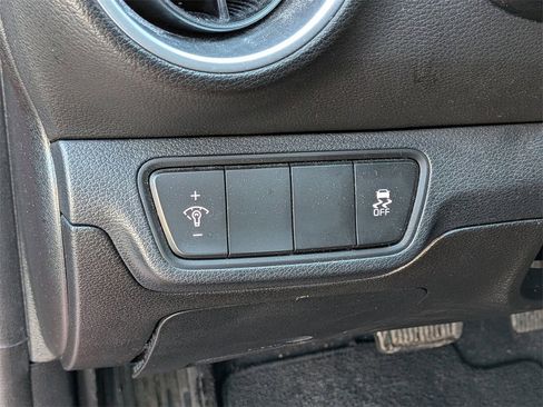 Used 2023 Kia Forte LXS image 14