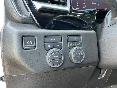 Used 2026 Chevrolet Silverado 1500 RST image 17