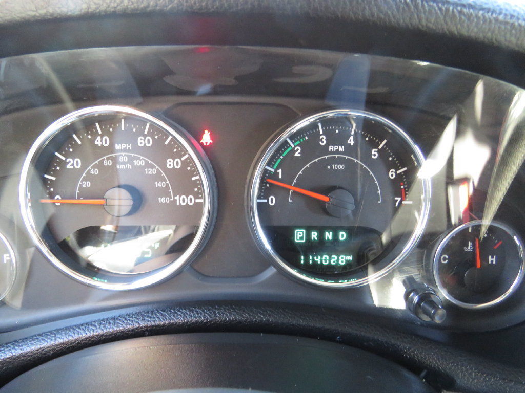 Used 2015 Jeep Wrangler Sport AWD/4WD image 18