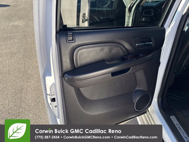 Used 2013 GMC Yukon XL Denali AWD/4WD image 15