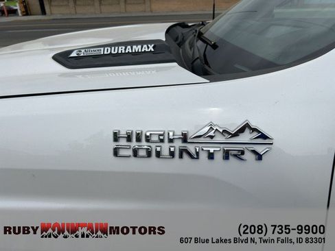 Used 2023 Chevrolet Silverado 3500 High Country w/ Z71 Off-Road Package AWD/4WD image 19
