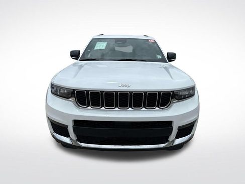 Used 2025 Jeep Grand Cherokee L Limited AWD/4WD image 2