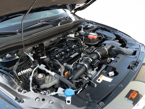 Used 2019 Honda Accord LX image 36