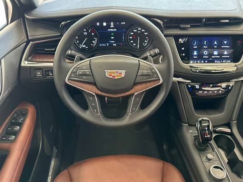 New 2026 Cadillac XT5 Sportv w/ LPO, Onyx Lite Package image 14