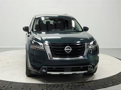 Used 2022 Nissan Pathfinder SL