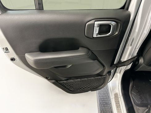 Used 2023 Jeep Wrangler Sahara w/ Cold Weather Group image 26