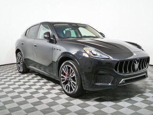 Used 2023 Maserati Grecale Modena AWD/4WD image 36