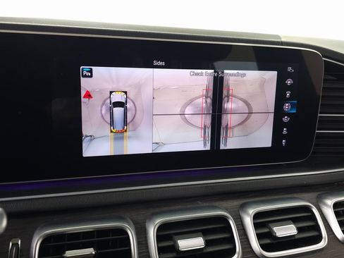 Used 2020 Mercedes-Benz GLS 580 4MATIC image 34