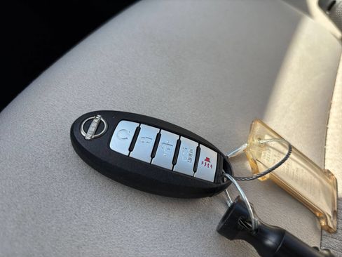 Used 2025 Nissan Altima 2.5 SV FWD image 20