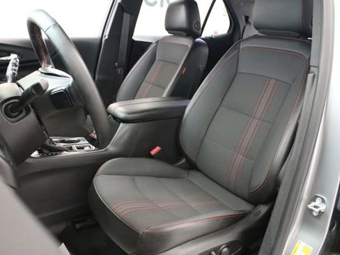 Used 2023 Chevrolet Equinox RS AWD/4WD image 23
