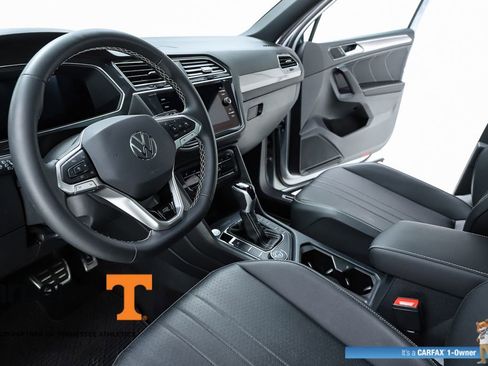 Used 2023 Volkswagen Tiguan SE R-Line AWD/4WD image 59