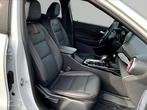 New 2026 Chevrolet Trax RS w/ Driver Confidence Package FWD image 10