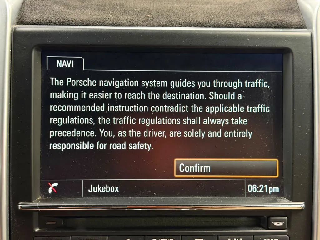 Used 2016 Porsche Cayenne Turbo AWD/4WD image 43