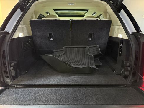 Used 2024 Land Rover Range Rover Long Wheelbase SE image 51