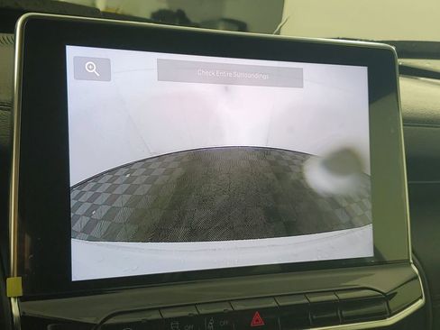 New 2026 Jeep Compass Latitude image 17