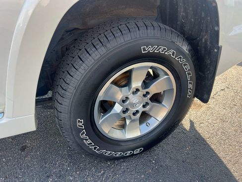 Used 2013 Toyota 4Runner SR5 image 67