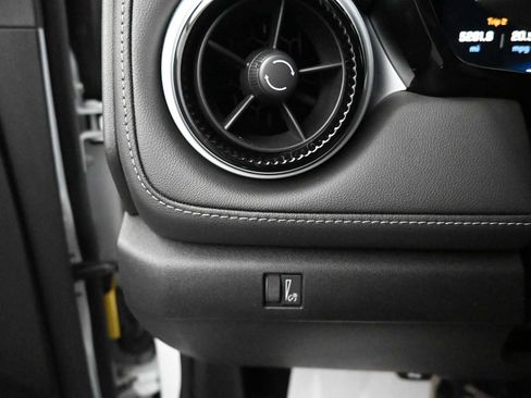 Certified 2024 Chevrolet Colorado LT w/ LT Convenience Package II image 9