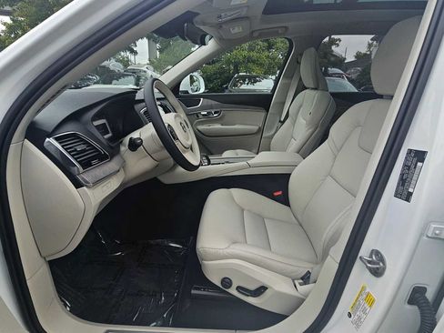 Used 2025 Volvo XC90 T8 Plus w/ Protection Package Premier image 23