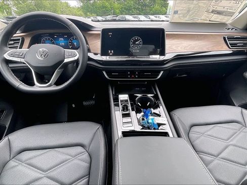 New 2026 Volkswagen Atlas SE AWD/4WD image 11