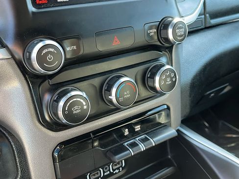 Used 2021 RAM 1500 Big Horn image 20