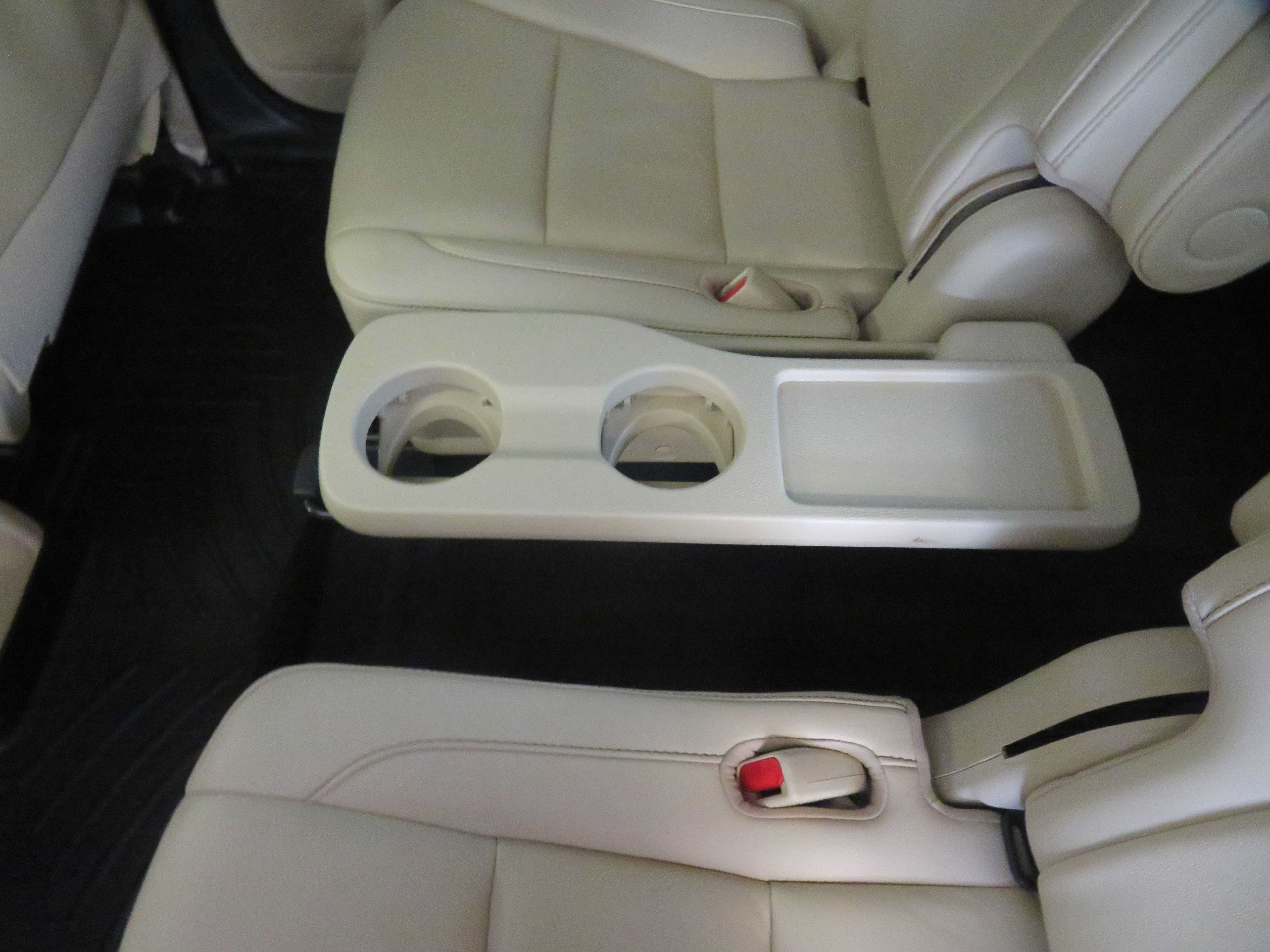 Used 2019 Toyota Highlander XLE FWD image 58