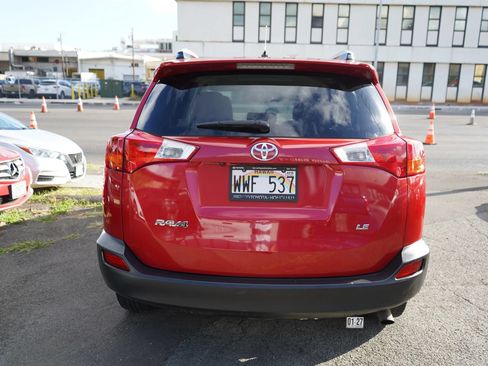 Used 2015 Toyota RAV4 LE FWD image 22