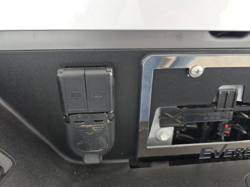 Used 2023 GMC Sierra 2500 Denali w/ Denali Ultimate Package image 20