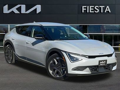 New 2025 Kia EV6 Light w/ Light LR Technology Package